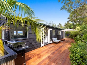 141 Matipo Road, Te Atatu Peninsula, Auckland