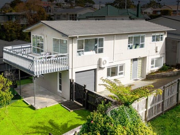 2/100 Sunrise Avenue, Mairangi Bay, Auckland