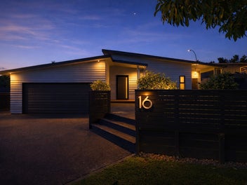 16 Formosa Place, Pyes Pa, Tauranga