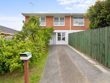 3/11 Felton Mathew Avenue, St Johns, Auckland