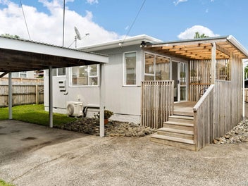 69A Red Beach Road, Red Beach, Whangaparāoa