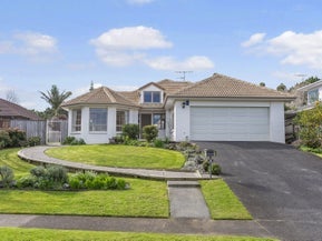 7 The Green, Golflands, Auckland