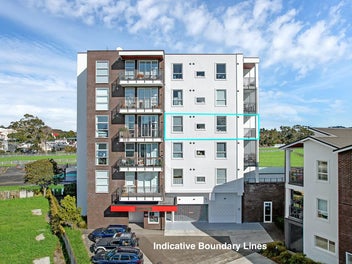 302/26C Racecourse Parade, Avondale, Auckland