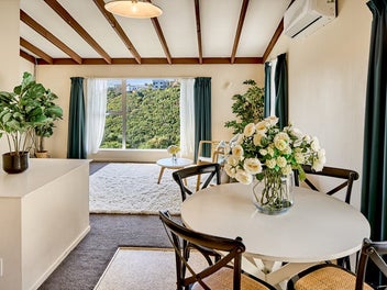 34A Colchester Crescent, Newlands, Wellington