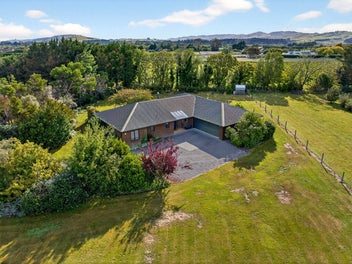 33 New York ST, Martinborough, MARTINBOROUGH