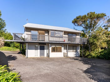 111 Stott Avenue, Birkdale, Auckland