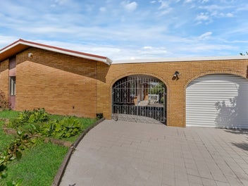 26 Maugham Drive, Bucklands Beach, Auckland