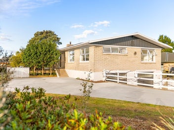 32 Upland Street, Brookfield, Tauranga