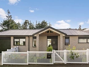 12 Hava Place, Green Bay, Auckland