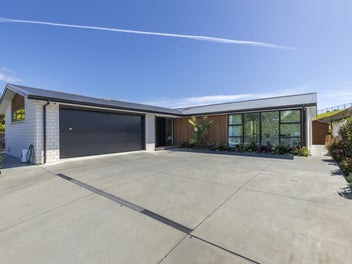 10 Mackillop Way, Brooklands, New Plymouth