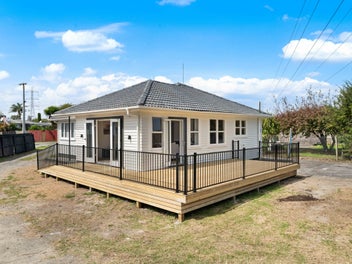 10 Lynn Place, Otara, Auckland