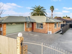 681A Te Atatu Road, Te Atatu Peninsula, Auckland