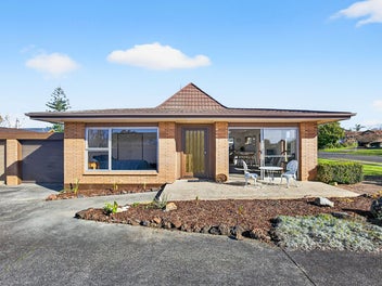 1/15 Serrita Avenue, Sunnyhills, Auckland