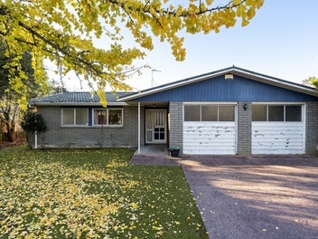 79 Gilbass Avenue, Hamilton Lake, Hamilton