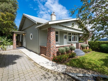 106 Signal Hill Road, Opoho, Dunedin
