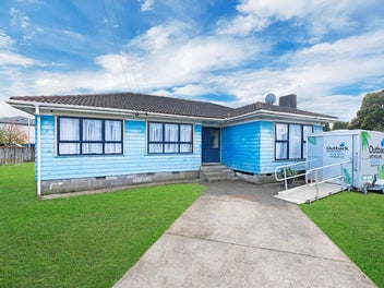 64 Orams Road, Hillpark, Auckland