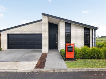 35 Wairua Avenue, Baverstock, Hamilton