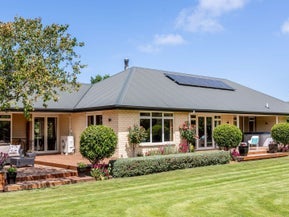 11 Bridge Street, Southbridge, Southbridge