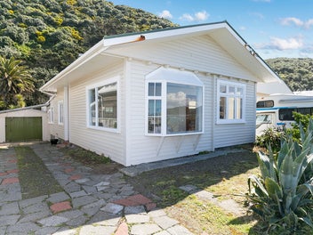 125 Breaker Bay Road, Breaker Bay, Wellington