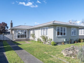 42 Shackleton Street, Maraenui, Napier