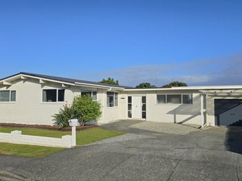 269 Sewell Street, Hokitika