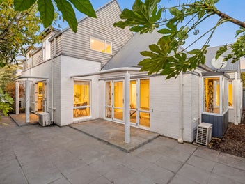 1/125 Clyde Road, Ilam, Christchurch