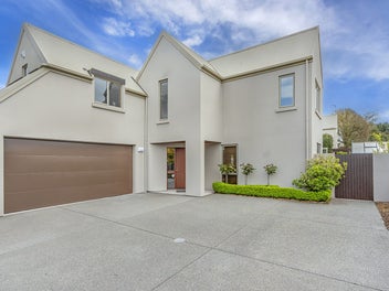 33 Crofton Road, Harewood, Christchurch