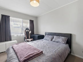 2/80 Kenderdine Road, Papatoetoe, Auckland