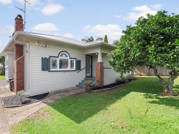 42 Duke Street, Mount Roskill, Auckland