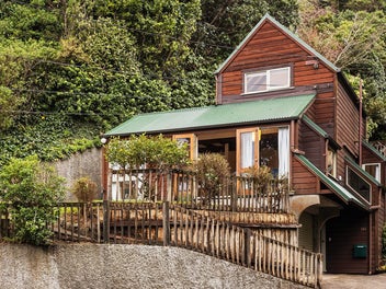 121 Mairangi Road, Wilton, Wellington