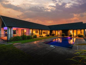 10 Brighton Grove, Newstead, Hamilton