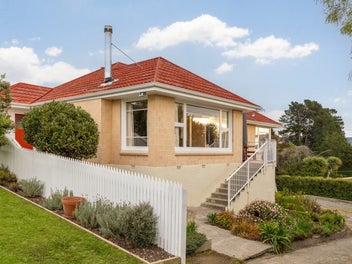 27 Whero Avenue, Lyttelton