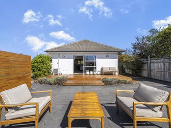 10 Jocelyn Street, Casebrook, Christchurch