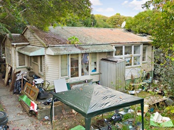 37 Wairau Road, Forrest Hill, Auckland