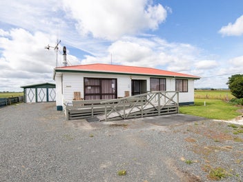 754 State Highway 25, Waitakaruru, Thames