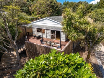 56 Jellicoe Parade, Surfdale, Waiheke Island