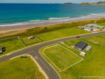 81 Skippers Road, Opito Bay