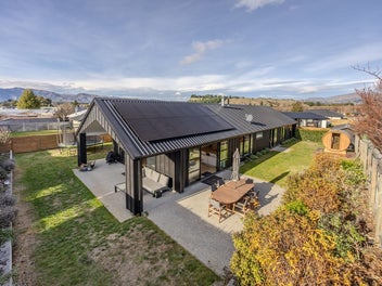 7 Hebbard Court, Albert Town, Wanaka