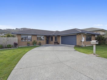 61 Percy Kinsman Crescent, Riverstone Terraces, Upper Hutt