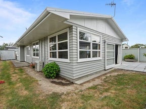 702A Murdoch Road East, Akina, Hastings