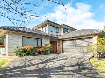 1/8 Mandica Place, Sunnynook, Auckland