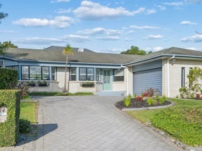 14 MEADOWLAND DRive, somerville, Auckland