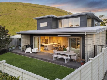 43 Ridgemount Rise, Mangere Bridge, Auckland