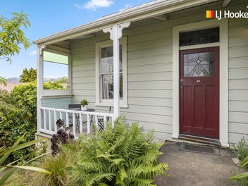 5 Constitution Street, Port Chalmers, Dunedin