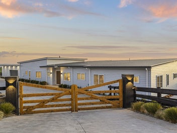 132 Waller Road, Mauku