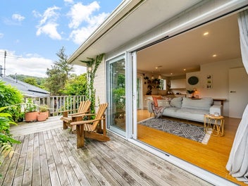 1A Wyndham Road, Pinehaven, Upper Hutt