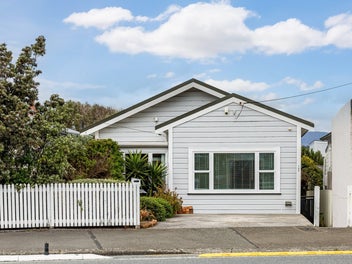 107 Onepu Road, Lyall Bay, Wellington