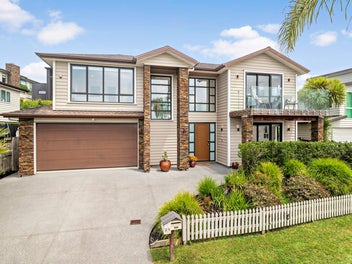 21 Fennell Crescent, Silverdale, Silverdale