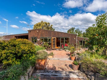 564 Seafield Road, Puketapu, Napier