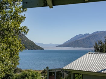 68 Wesney Terrace, Kingston